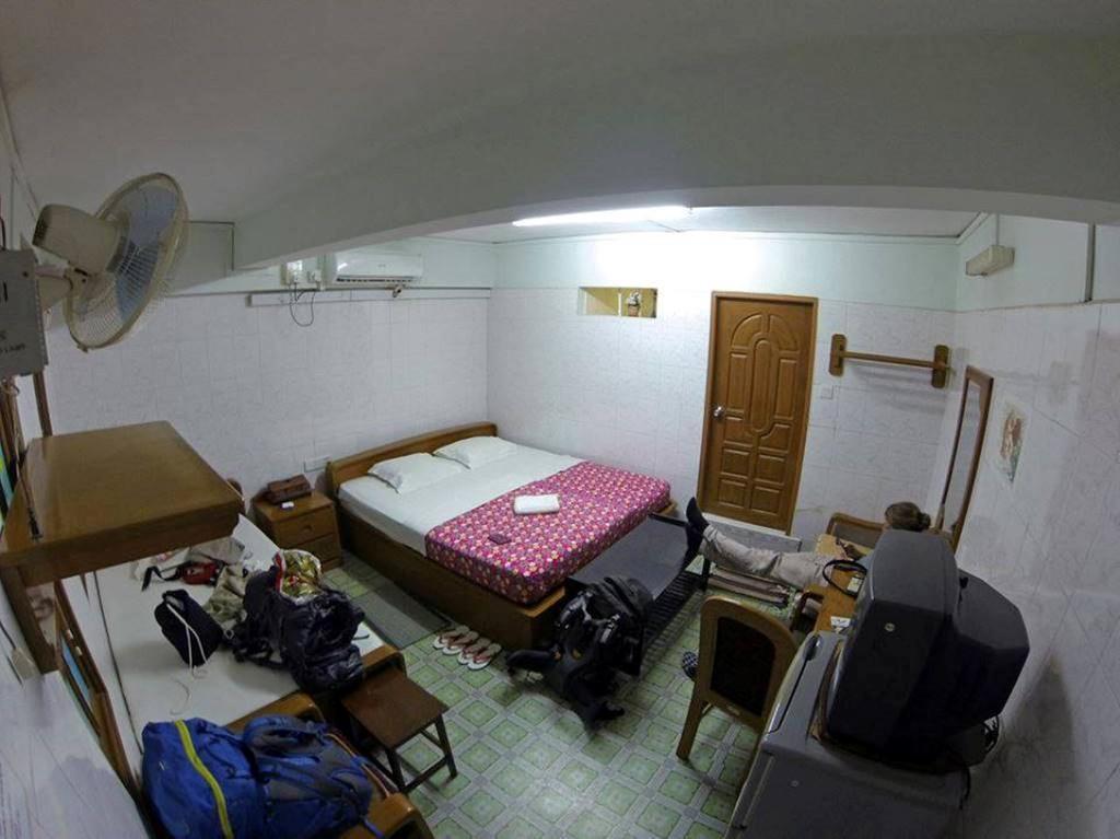 Chan Myae Guesthouse Yangon Exterior photo