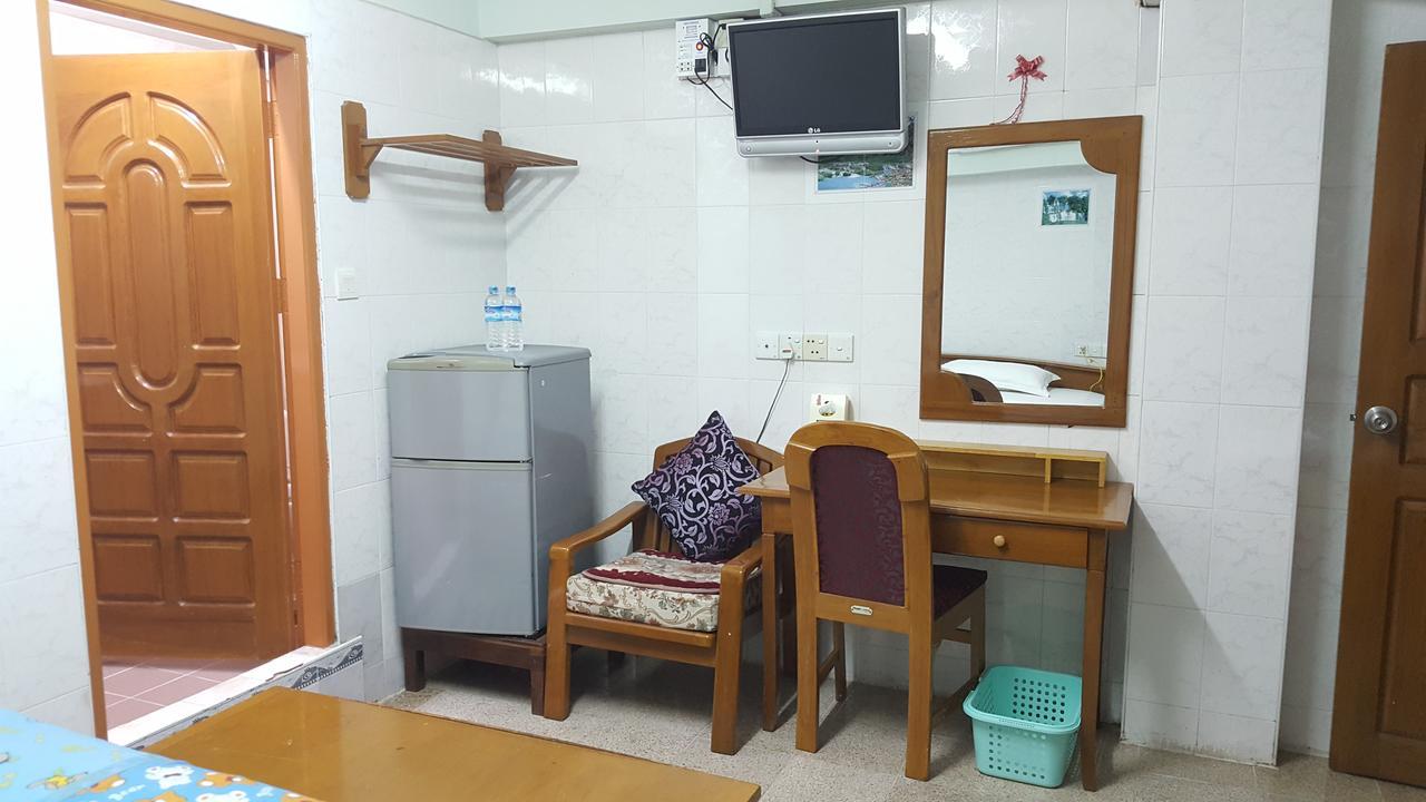 Chan Myae Guesthouse Yangon Exterior photo