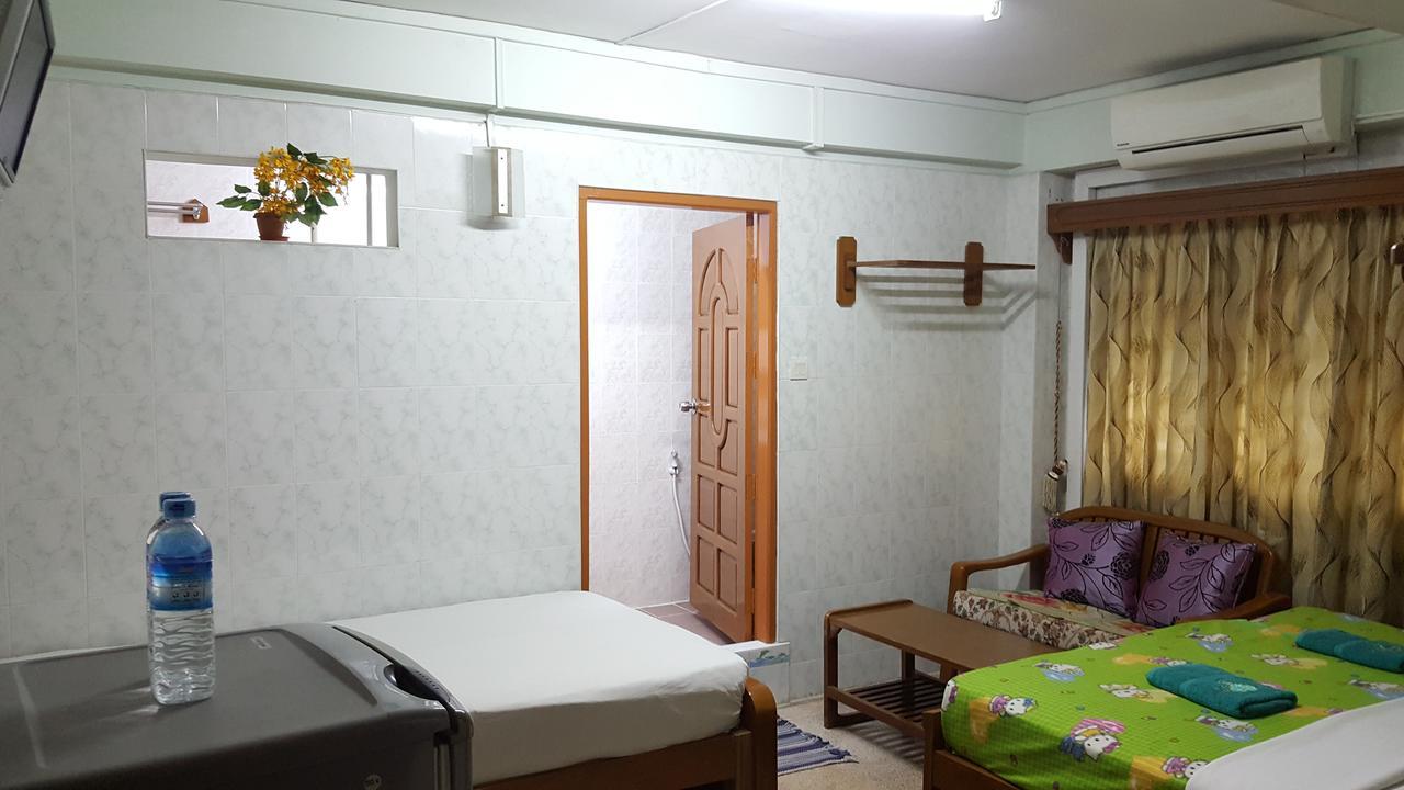 Chan Myae Guesthouse Yangon Exterior photo